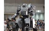 【ワンフェス2012夏】搭乗可能な巨大ロボット「クラタス」、幕張メッセに立つ!の画像