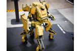 【ワンフェス2012夏】搭乗可能な巨大ロボット「クラタス」、幕張メッセに立つ!の画像