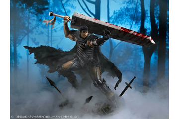 「ベルセルク」ガッツの甲冑、ドラゴンころし、義手大砲などの重厚さを見よ！“黒い剣士”姿でフィギュア化 画像