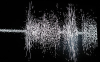 真鍋大度、坂本龍一による電磁波を可視化する巨大装置　文化庁メディア芸術祭で展示　 画像