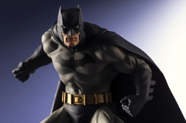 「ARTFX+バットマン HUSH」6,800円（税抜）BATMAN and all related characters and elements （C） & TM DC Comics.（s19）