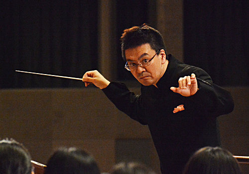 円谷作品の音楽世界がフルオーケストラに、「ウルトラマン シンフォニーコンサート2015」