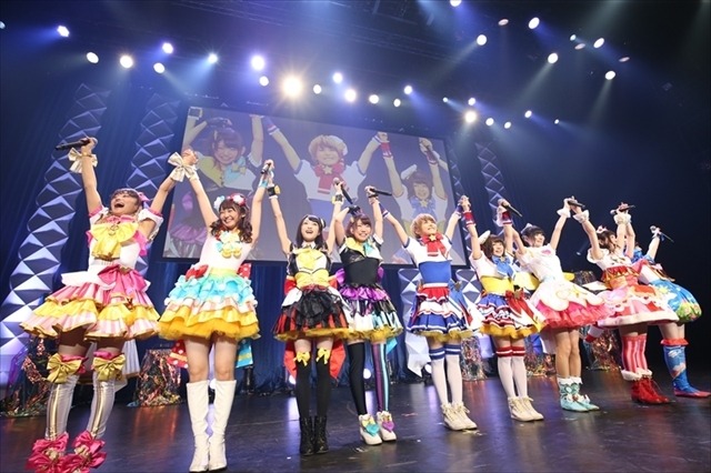 「EZ DO DANCE」や「シオぽよ！」を披露　「プリパラ サマーアイドルライブツアー2016」東京公演・昼の部レポート
