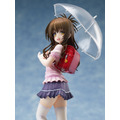 「結城美柑 雨傘 1/7スケールフィギュア」16,300円（税抜）（C）矢吹健太朗・長谷見沙貴／集英社