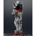 「超合金×GUNDAM FACTORY YOKOHAMA RX-78F00 GUNDAM」22,000円（税込）（C）創通・サンライズ