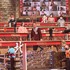 『超逆境クイズバトル!!99人の壁 アニソン知識王決定戦』左から）山根良顕（アンガールズ）、田中卓志（アンガールズ）、佐藤二朗（C）フジテレビ