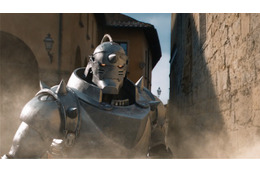 映画「鋼の錬金術師」公開初日は12月1日に決定 CGで描かれたアルフォンスの姿も 画像