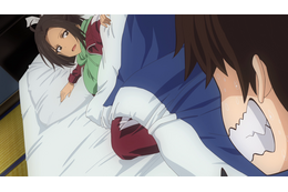「なんでここに先生が!?」幼馴染の葉桜先生が自分のベッドで寝ていて… 第7話先行カット 画像