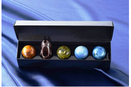 「宇宙戦艦ヤマト2199」がモデル　地球、イスカンダル、ガミラスが美し過ぎるチョコレートに 画像