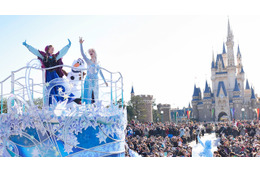 ディズニー/パーク入園者数が過去最高に、アナ雪効果で閑散期が消滅 画像