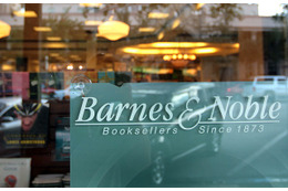 米国最大の書店チェーンBarnes & Noble　全店でアメコミ/マンガスペースを倍増 画像