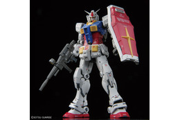 「ガンプラRG」“RX-78-2”が究極の再現度で新発売！ 細かなディテール＆安定感あるポージングでファンが唸る仕上がりに