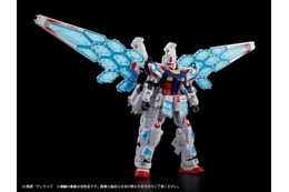 日本航空×ガンダムコラボで「限定ガンプラ」登場！JAL仕様の「RX-78F00/E ガンダム（EX-001 グラスフェザー装備）」などを販売 画像