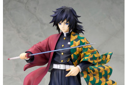 「鬼滅の刃」冨岡義勇“俺は水柱じゃない”― 1/8スケールフィギュアが再版決定 水の呼吸を感じる精緻な出来映え 画像