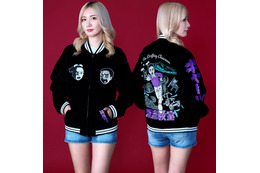 楳図かずお「漂流教室」幼児退行した関谷Tシャツや、絶叫シーンばかりの日めくりカレンダーなど…翔たちがハンズ心斎橋店に漂流!? POP UP STORE