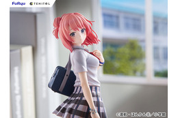 やっはろー！「俺ガイル」結衣、500mlペットボトルより大きく立体化！風に揺れるスカート＆髪が儚げで釘付け♪