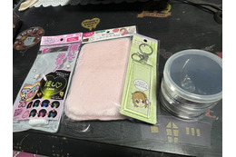 不器用な私を“推し活の天才”に変える「Seria」の100均神グッズ4選。銀テープもぬい活も劇的レベルアップ！【暮らしの推し活手帳】