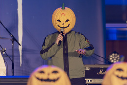 「ガンダム 閃光のハサウェイ」“かぼちゃ頭”の正体が判明!? 小野賢章＆上田麗奈、今だから語れるエピソードが続々！［Alexandros］はゲリラライブを敢行【イベントレポ】