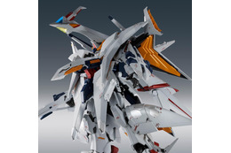 “マフティーが観光地にいるわけないだろー！”「閃光のハサウェイ」ペーネロペーが立体化！一部カラーをリニューアルし、装い新たに登場