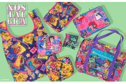 春のレジャーに大活躍♪「ライオン・キング」「リトル・マーメイド」「ピーター・パン」のレトロでカラフルなバッグ＆ポーチが登場！