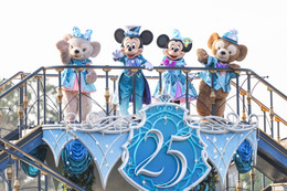 ミッキーもダッフィーも可愛すぎ☆ ディズニーシーの新ハーバーショーが初お披露目！TDS開園25周年を祝う「スパークリング・ジュビリー・セレブレーション」【レポート】