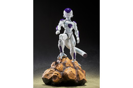 「ドラゴンボールZ」フリーザ 第四形態が可動フィギュアに！表情パーツを変えて劇中の激闘も再現できる、美麗造形に注目！