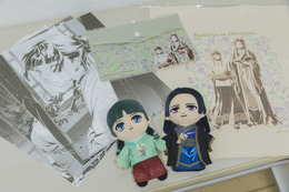 猫猫＆壬氏様のぬいぐるみが新発売♪ 「薬屋のひとりごと」原作展が横浜赤レンガ倉庫にて開催！ 追加コンテンツや新規グッズも目白押し