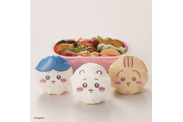 「ちいかわ」可愛い新作ソックスに限定ベビースター、お弁当グッズも！新商品が続々登場
