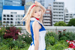 この頃流行りのキューティーハニーが爽やかで可愛い！懐かしのミニワンピに白い柔肌×美脚が映える【コスプレ／写真8枚】