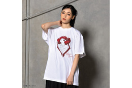 “ハマーン様、バンザーイ！”「機動戦士ガンダムZZ」ハマーン様を華麗にデザイン♪ 「STRICT-G」Tシャツなどミニコレクション登場