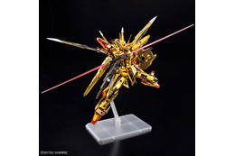 “あんたが隊長機かよ”「ガンダムSEED DESTINY」カガリがウズミから託された機体「アカツキガンダム（オオワシ装備）」のガンプラが抽選販売受付中！