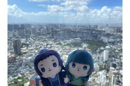 「薬屋のひとりごと」猫猫＆壬氏と東京シティビュー☆開催1か月の反響は？昼・夕暮れ・夜で異なる「舞」の世界、新グッズも登場