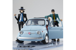 「ルパン三世」アイスブルーな“ルパンの愛車”が立体化！ルパン＆次元も付属で世界観を存分再現♪