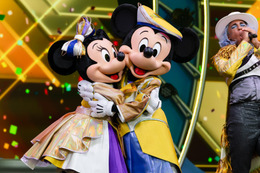 「東京ディズニーランド」ミッキーたち大集合☆新ショー始動！ヴァネロペ＆ベイマックスがステージショー初登場!! ライブパフォーマンスで贈る豪華ステージ【現地レポ／撮り下ろし写真あり】