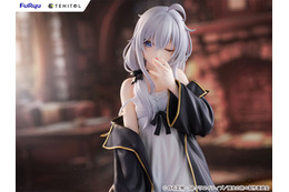 眠たげな表情で佇む銀髪美少女は誰でしょう？「そう、私です」――「魔女の旅々」イレイナがフリューオリジナルポーズで立体化！