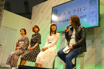「エスカクロン」2話構成でOVA化発表 安済知佳と安野希世乃の喜びが会場満たす【AJ2017】 画像