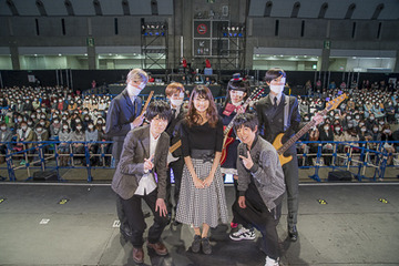 TVアニメ「覆面系ノイズ」早見沙織、 山下大輝、内山昂輝が魅力をトーク 作者 福山リョウコの熱いメッセージに感動【AJ2017】 画像