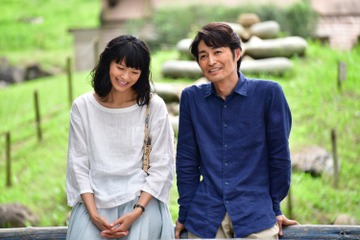 「家に帰ると妻が必ず死んだふりをしています。」実写映画化 主演は榮倉奈々＆安田顕 画像