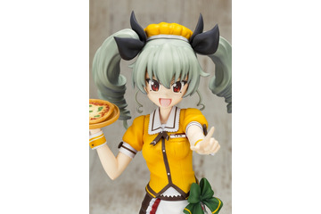 「ガルパン×ココス」“アンチョビ限定フィギュア”の魅力を写真で紹介【アニメ！アニメ！独占】 画像