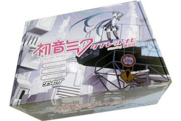 ”初音ミク タブレットナビ starring 藤田咲”発売　藤田咲さんがカーナビ音声案内 画像