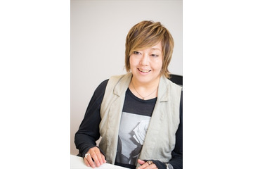緒方恵美、エヴァ新作発表に「今はじめて知った」 「マクロスF」7年ぶり新譜：7月21日～22日記事まとめ 画像