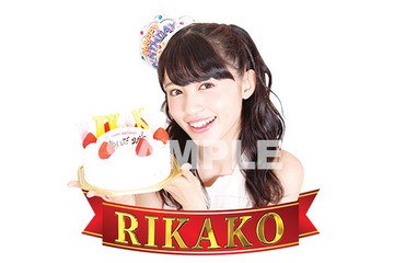 逢田梨香子、バースデーグッズがゲーマーズで販売！ 「PPTP」大川ぶくぶ画の似顔絵Tシャツも 画像