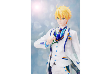 「FGO」アーサーが霊衣解放“ホワイトローズ”姿でフィギュア化 エクスカリバーの造形にも注目 画像