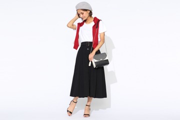 「東京喰種:re」日常使いOKのファッションアイテム登場！スタイリッシュな色使いに注目 画像