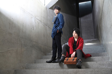 「鋼の錬金術師」エドの赤いコート＆ロイの軍服風アウター登場　なりきりコーデにも◎ 画像