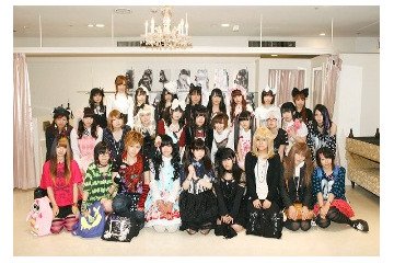 「Fate/Zero」EDの春奈るな、握手会にケラッコ大集合 画像