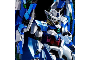 「ガンダム00外伝」ダブルオークアンタフルセイバー、豪華版ガンプラ登場！ 煌めき輝く特別仕様を見よ 画像