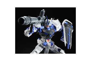 「ガンダムSEED」“最強の傭兵”再び！ 「PG ガンダムアストレイ ブルーフレーム」ガンプラ再販へ 画像
