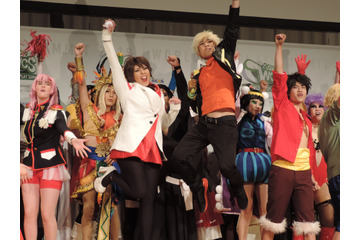 コスプレは言葉や国境を越える――「世界コスプレサミット2019」OPセレモニーに世界40カ国の精鋭レイヤー集結 画像