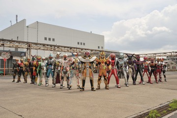 平成ライダー最強フォーム20人集結！ 「劇場版 仮面ライダージオウ」“最終章”にふさわしい新映像公開 画像